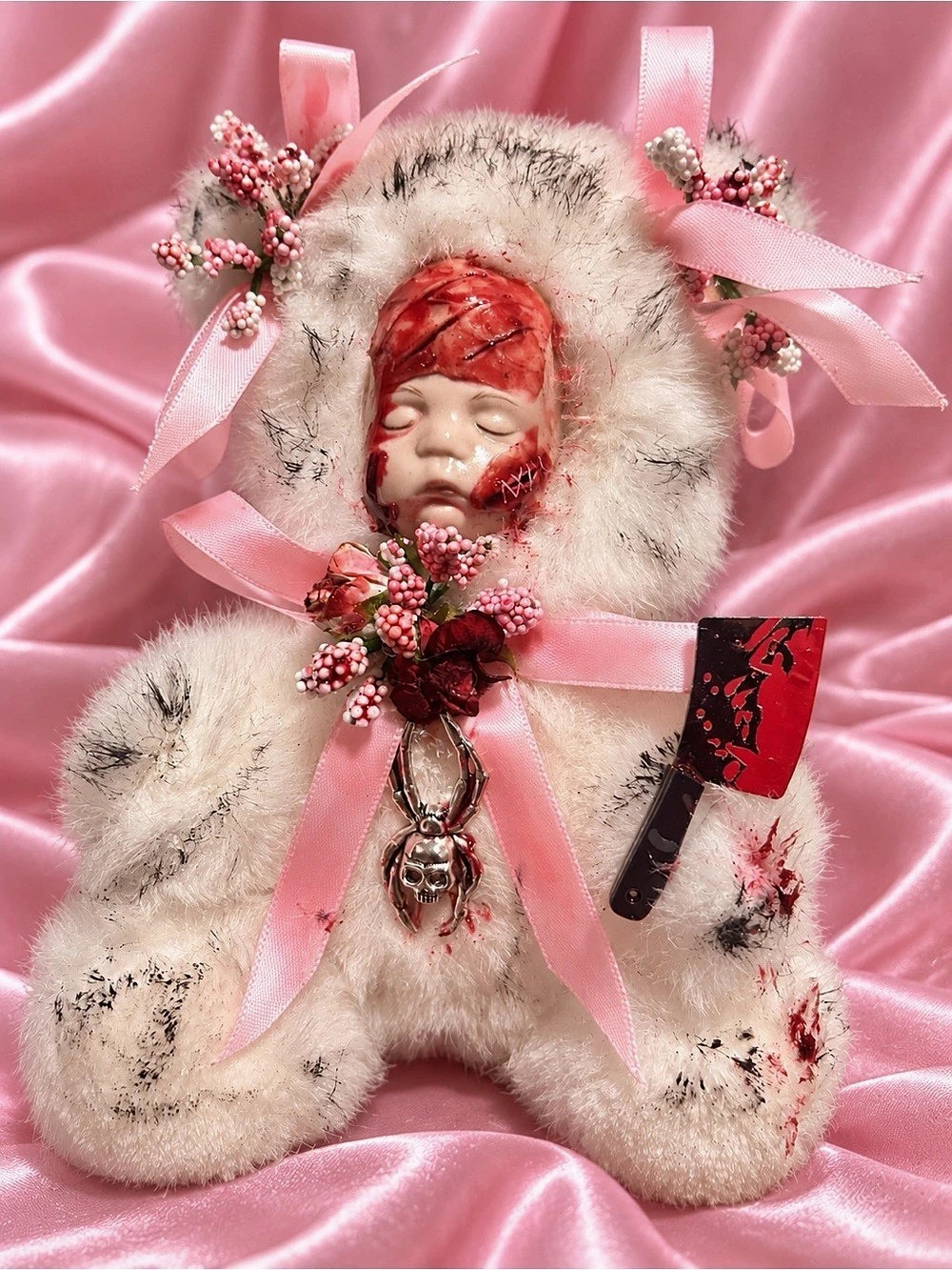 Anne Geddes Horror Pink & White Decorative Figure